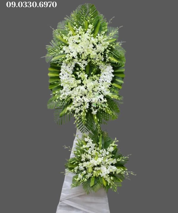 Vòng Hoa Viếng Tang Lễ Lan Trắng - B261
