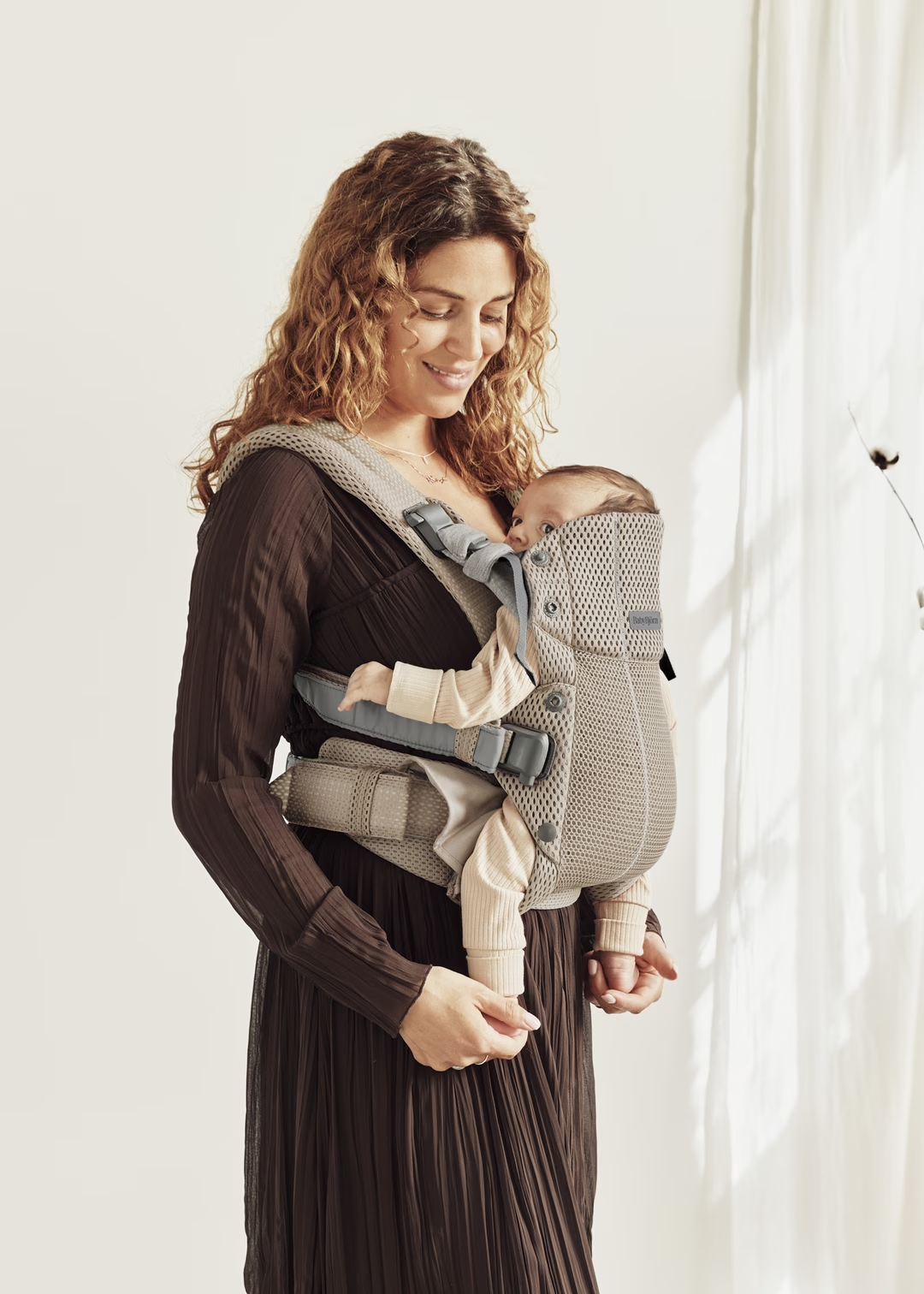 Địu Trẻ Em Baby Bjorn Baby Carrier Harmony - Màu Sand Grey
