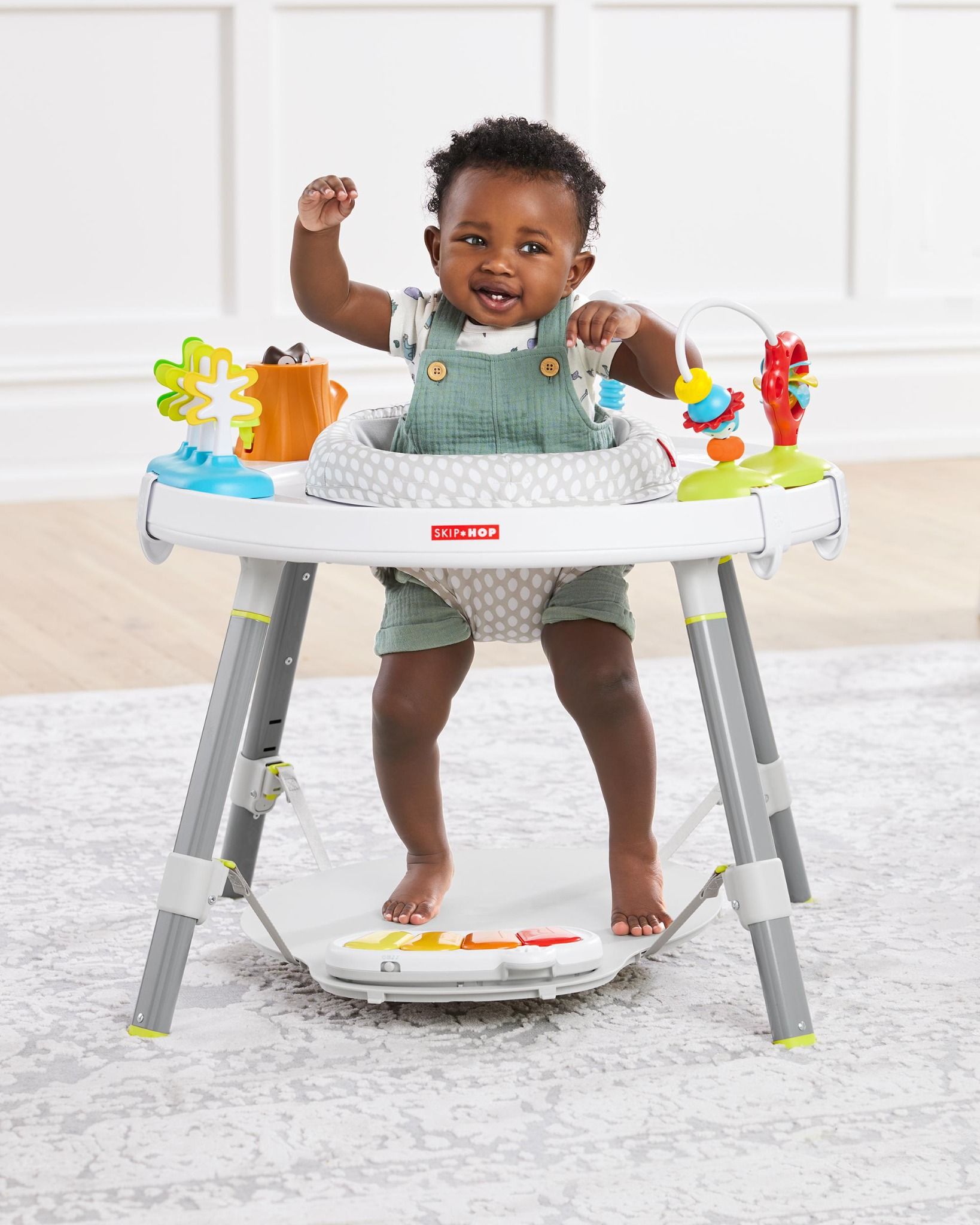 Ghế nhún Skip Hop Explore & More 3-Stage Activity Center
