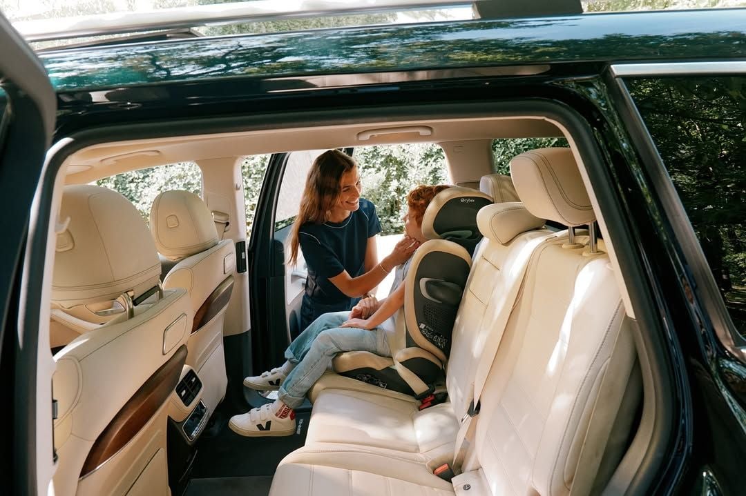 GHẾ NGỒI Ô TÔ GẬP GỌN BOOSTER SEAT CYBEX SOLUTION G2 PLUS - ALMOND BEIGE