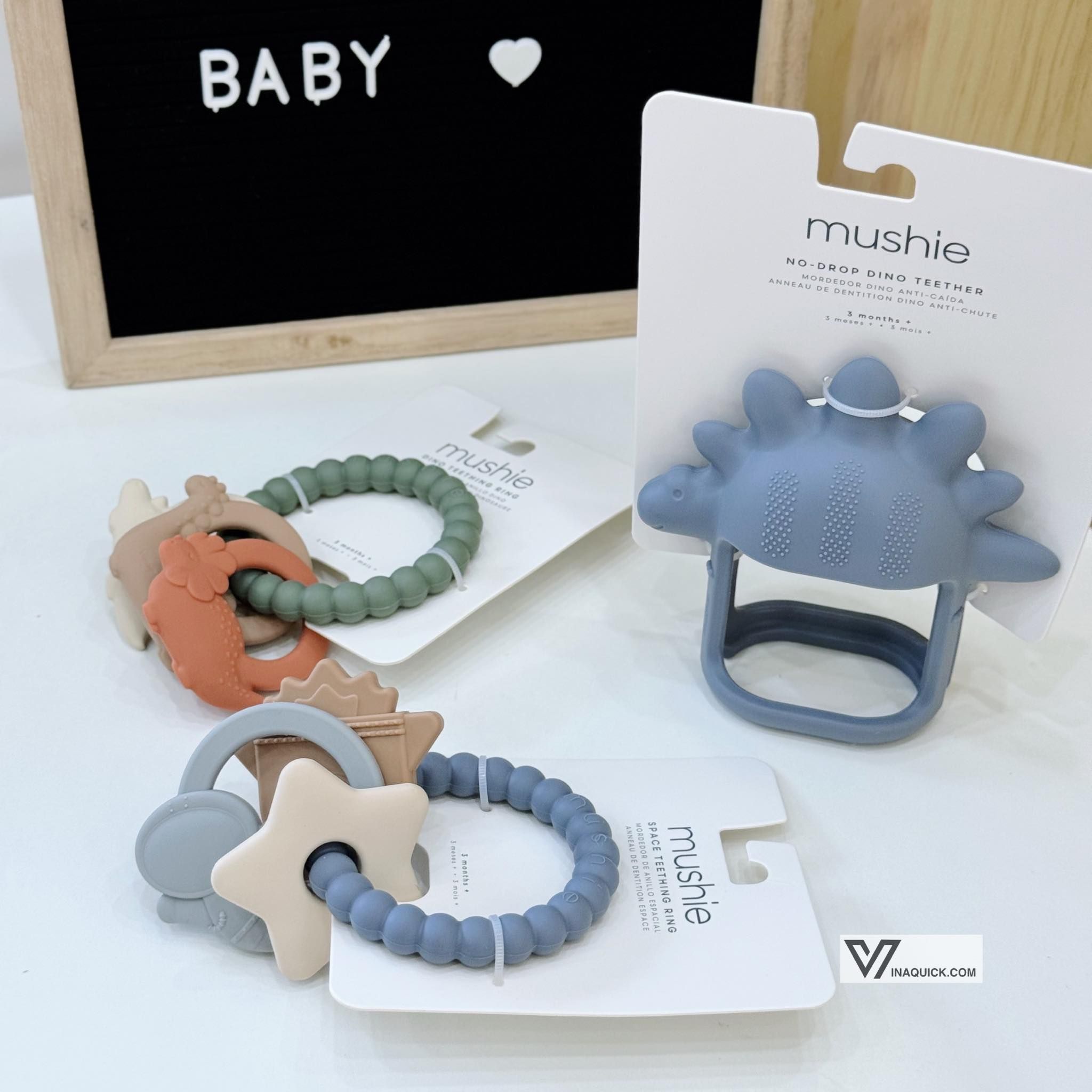 Gặm Nướu Vòng Tay Mushie No-Drop Teether