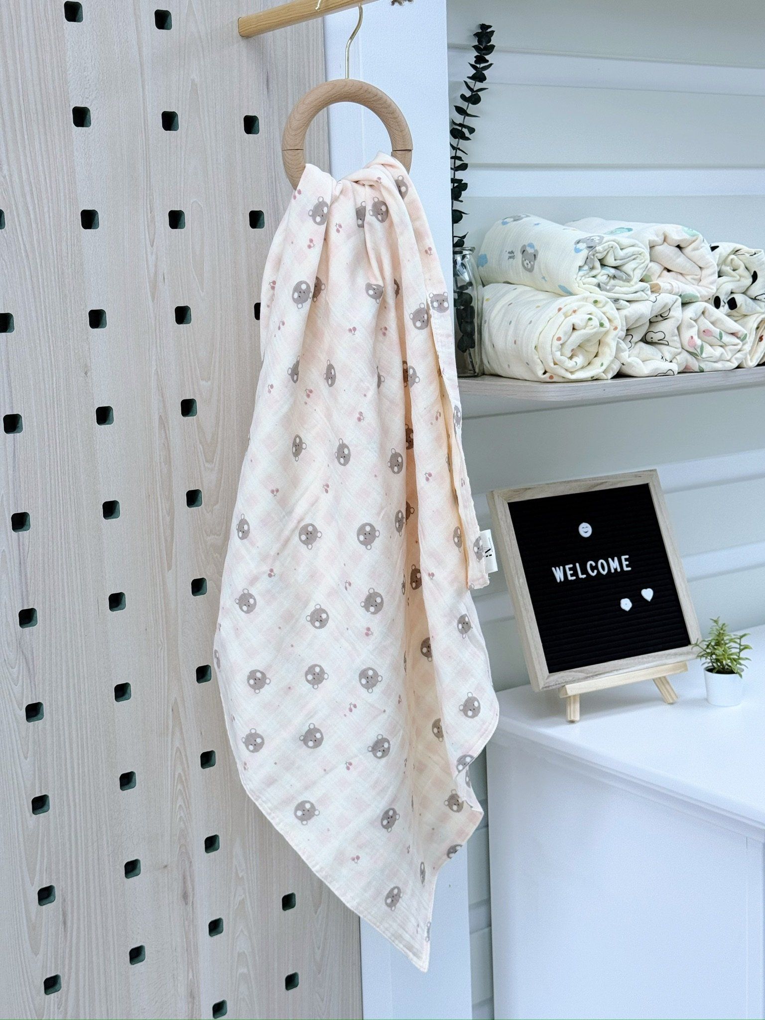 Khăn Tắm Cho Bé HV Bedding (90x90 cm)