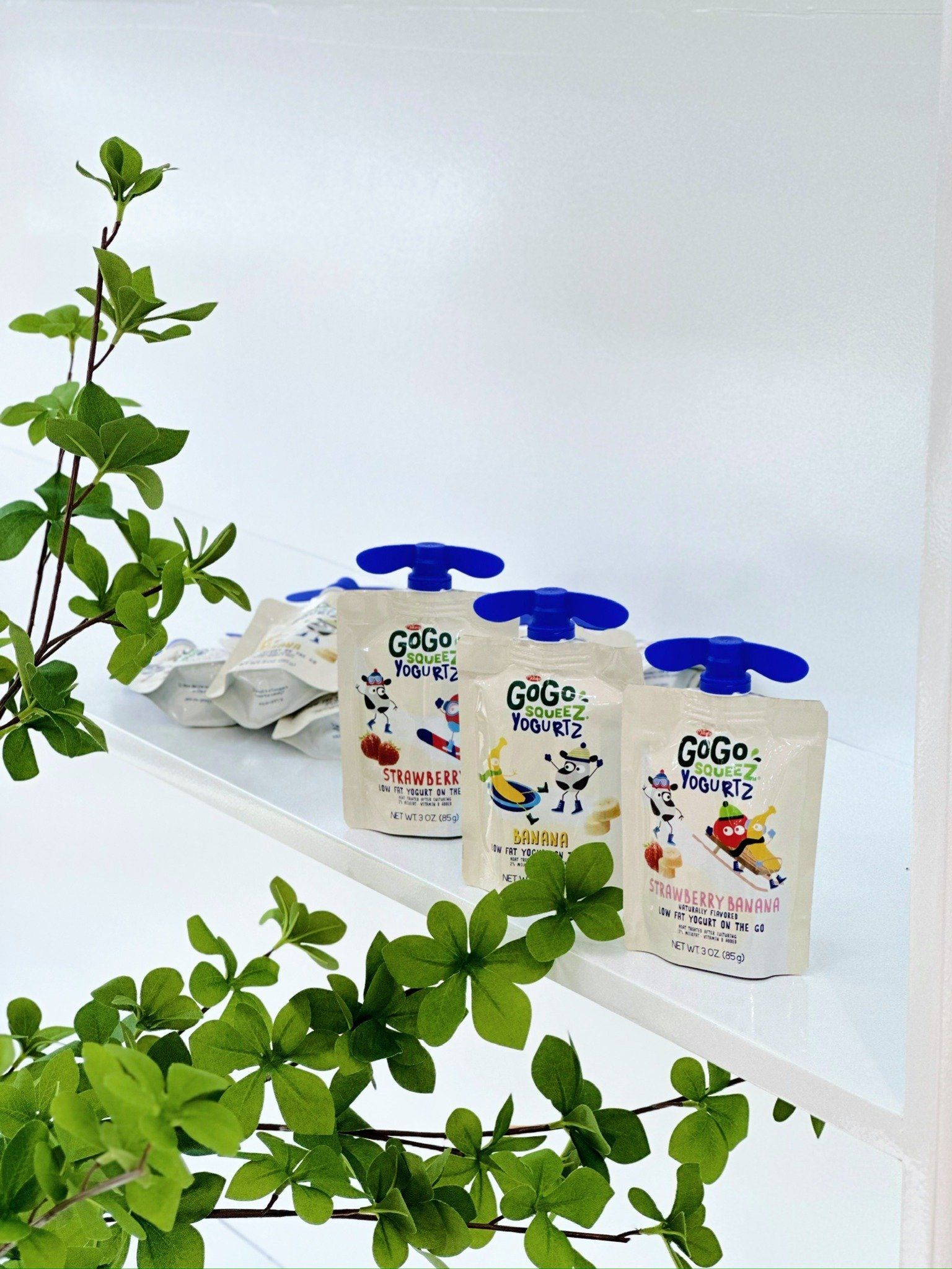 Sữa chua túi Gogo Squeez Yogurtz - Berry