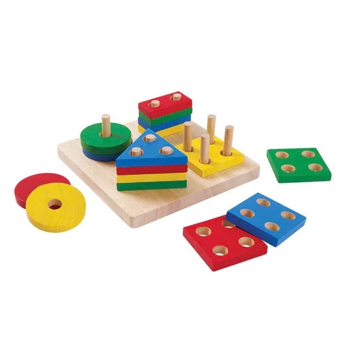 Đồ Chơi Gỗ PlanToys Phân Loại Hình Khối Geometric Sorting Board Cho Bé 2Y+