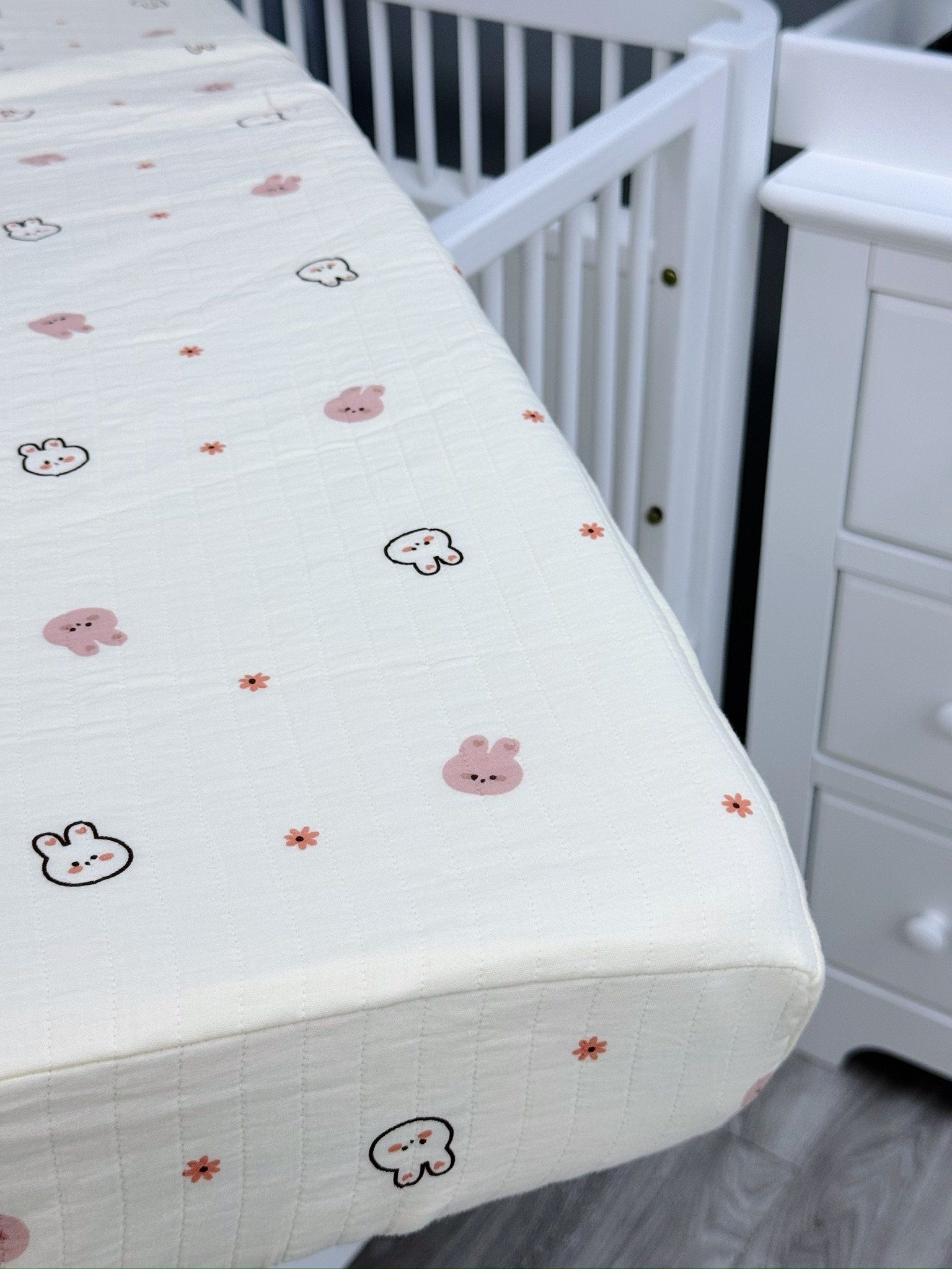 Drap Nệm Cũi Vải Xô Chần HV Bedding (70x130 cm)