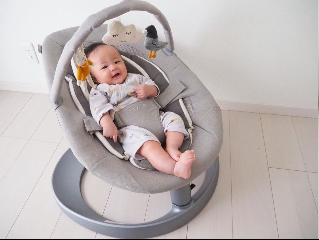 NÔI NUNA LEAF GROW BOUNCER - MÀU BISCOTTI