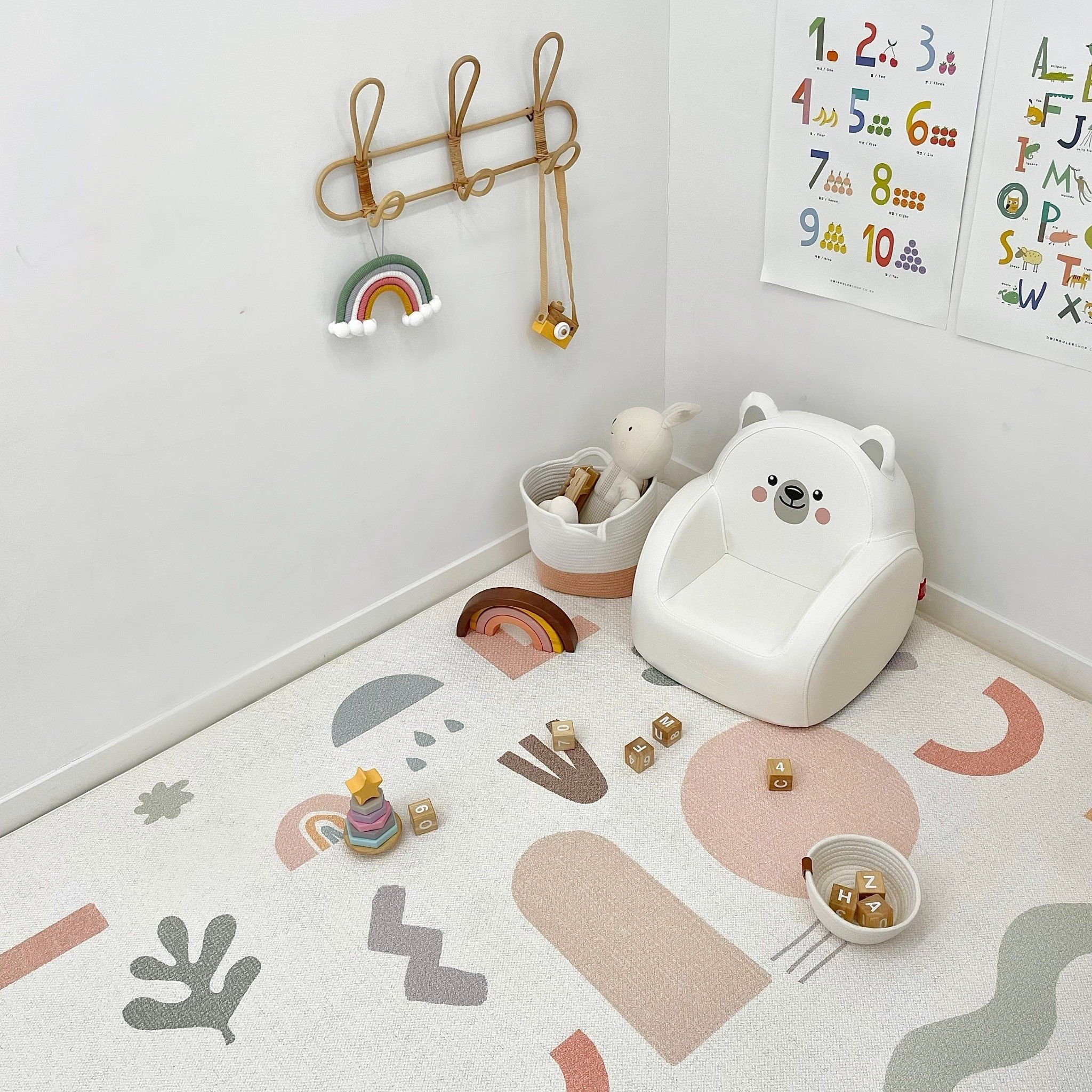 Thảm chơi PVC cao cấp cho bé Dwinguler - Scandi Collage