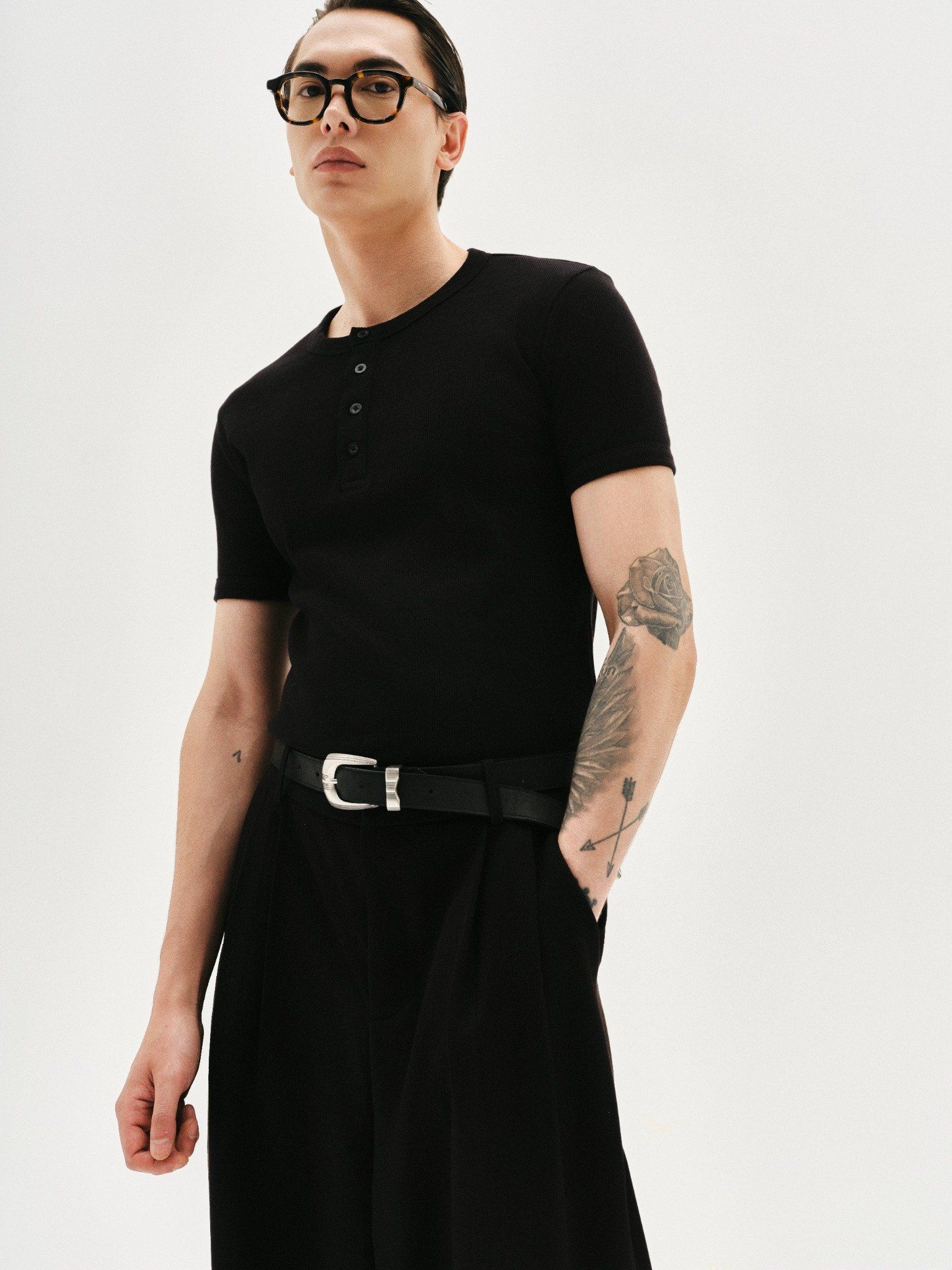 MAVERIK® BUTTON RIB SLIM FIT T-SHIRT ( BLACK )