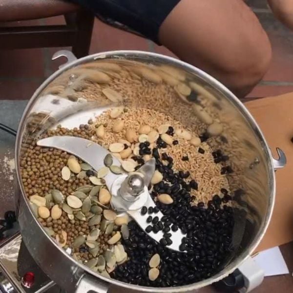 máy xay bột khô gia đình gọn nhẹ