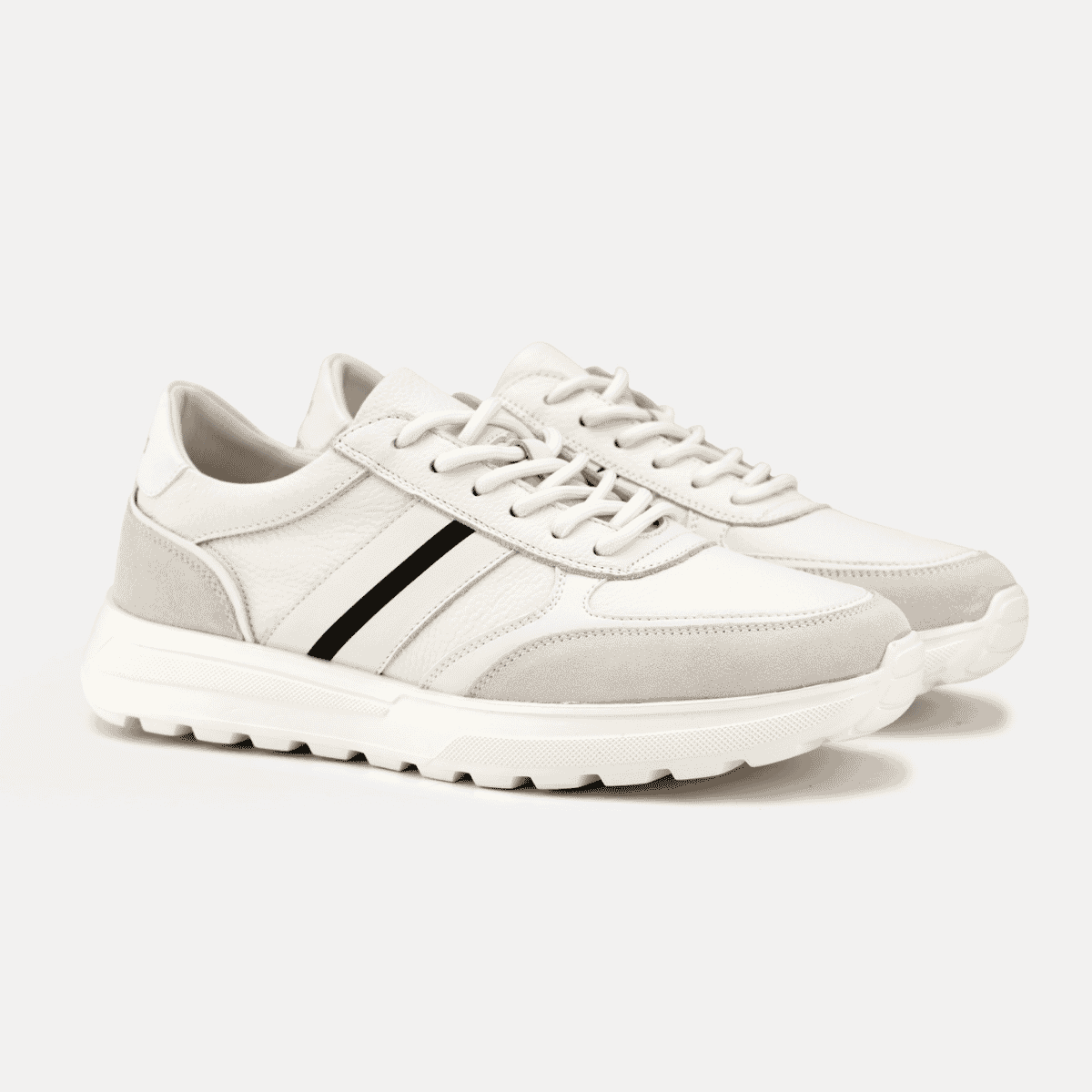 Giày Sneaker