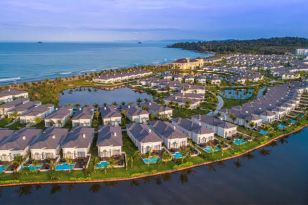Moonro Property