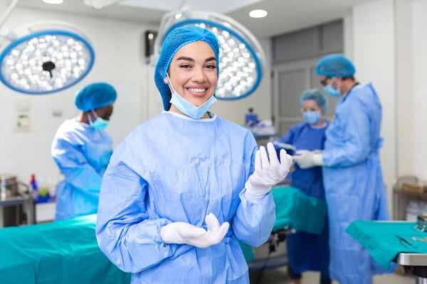 Chăm Sóc Mẹ Sau Sinh