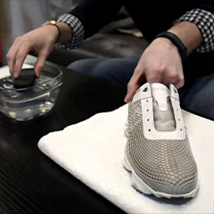 hướng dẫn chi tiết cách vệ sinh giày golf tại nhà