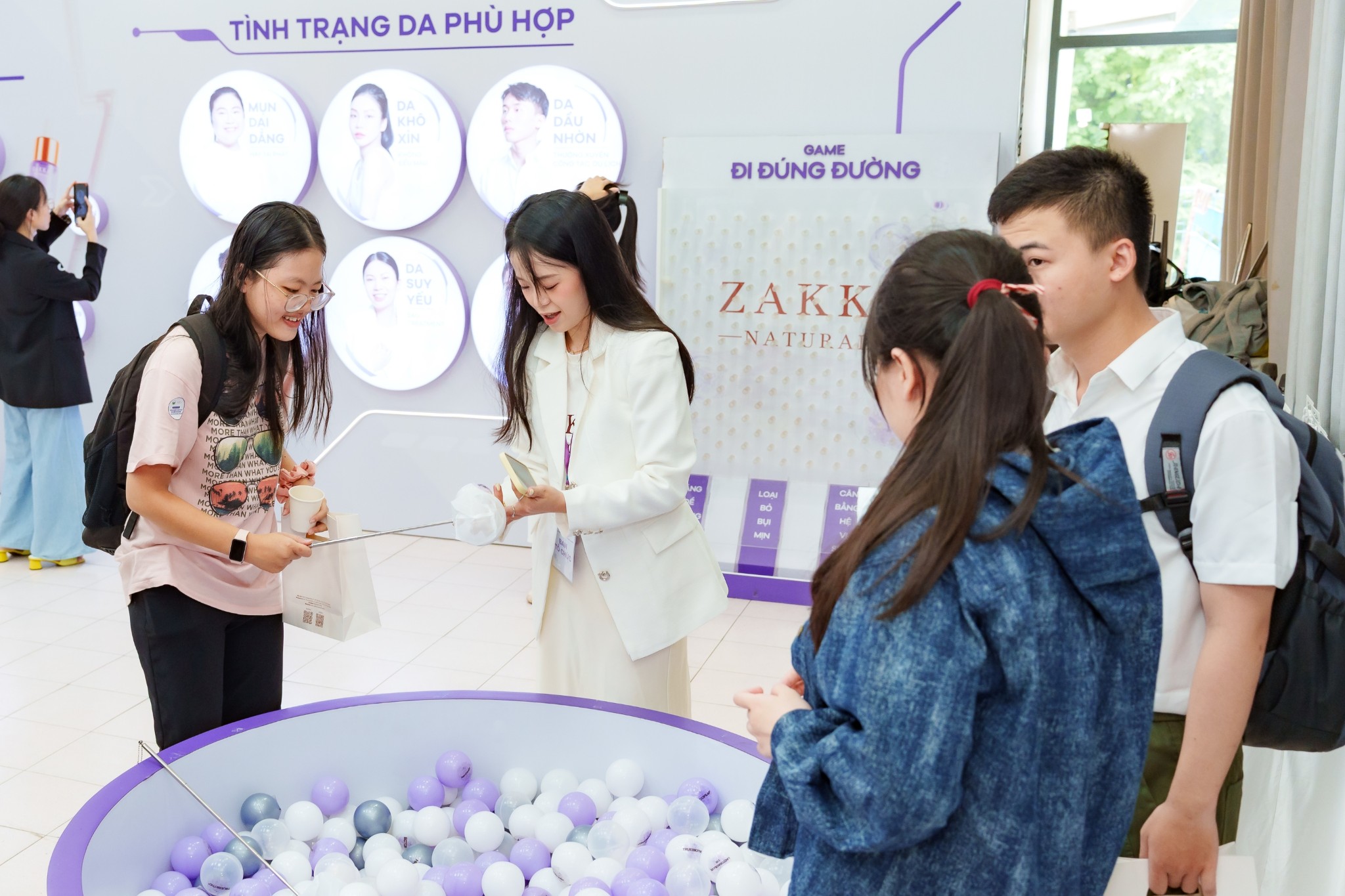 Ứng dụng công nghệ vi sinh nâng cao sức khỏe làn da Việt