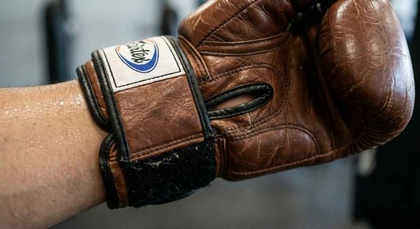 Găng Tay Fairtex Có Bền Không? Test Thực Tế Sau 6 Tháng Sử Dụng