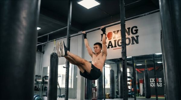 Tại sao võ sĩ cần tập luyện nhóm cơ cốt lõi (Core) thay vì chỉ tập bụng gập?