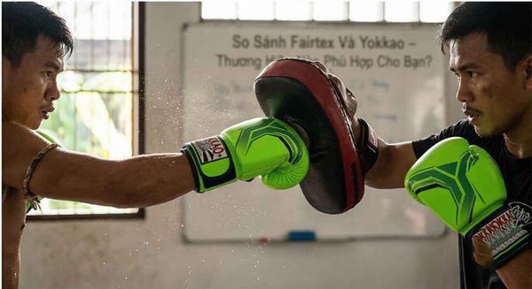 So Sánh Fairtex Và Yokkao – Thương Hiệu Nào Phù Hợp Cho Bạn?