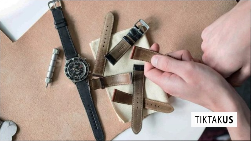 Vệ sinh đồng hồ Casio dây nhựa và urethane