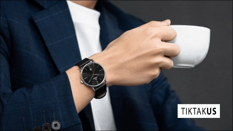 Với cổ tay 14cm, size mặt đồng hồ lý tưởng trong khoảng từ 32mm đến 34mm