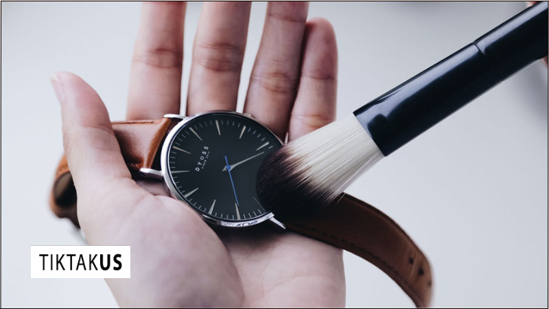 Lưu ý quan trọng khi sử dụng và bảo quản đồng hồ siêu mỏng