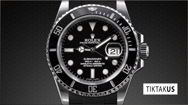 Rolex Submariner với dây Oyster