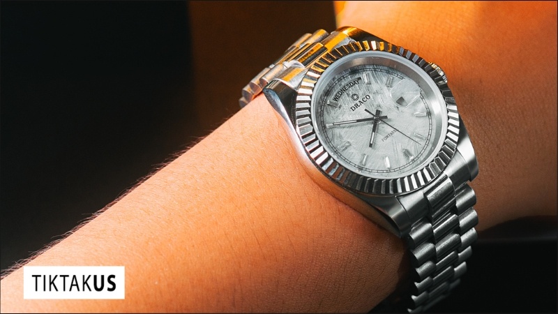 Mẹo chọn dây kim loại phù hợp với phong cách và cổ tay