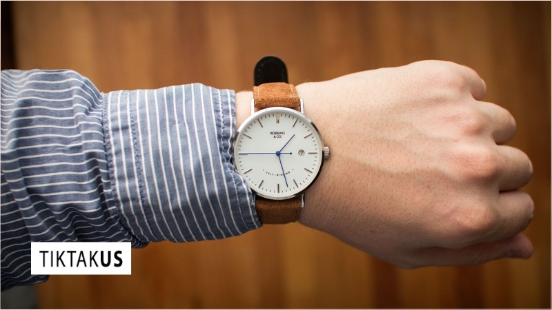 Rossling & Co. là một thương hiệu đồng hồ đến từ Canada
