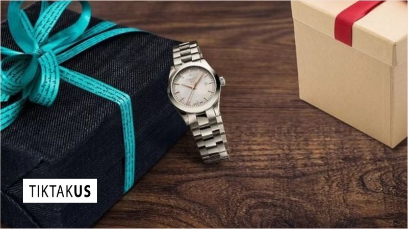 Tiếng tích tắc của kim giây là thông điệp trân trọng thời gian bên nhau