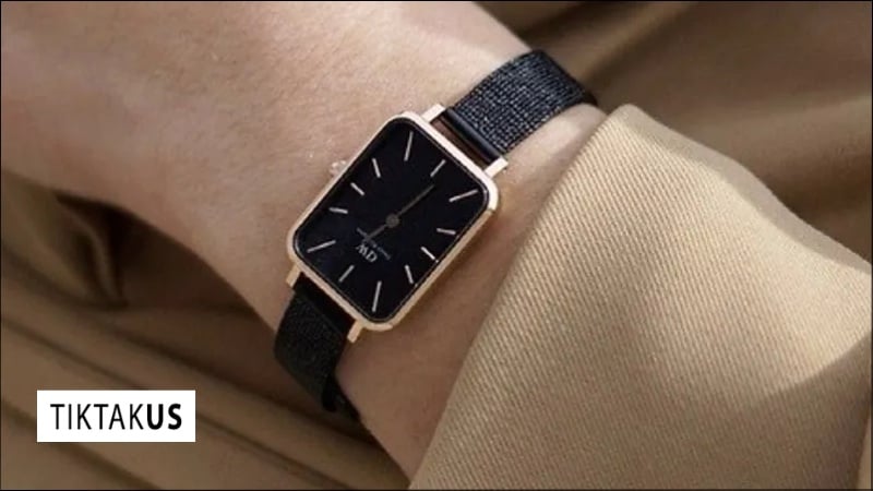 đồng hồ mặt vuông mang đến một phong cách thời trang mạnh mẽ.