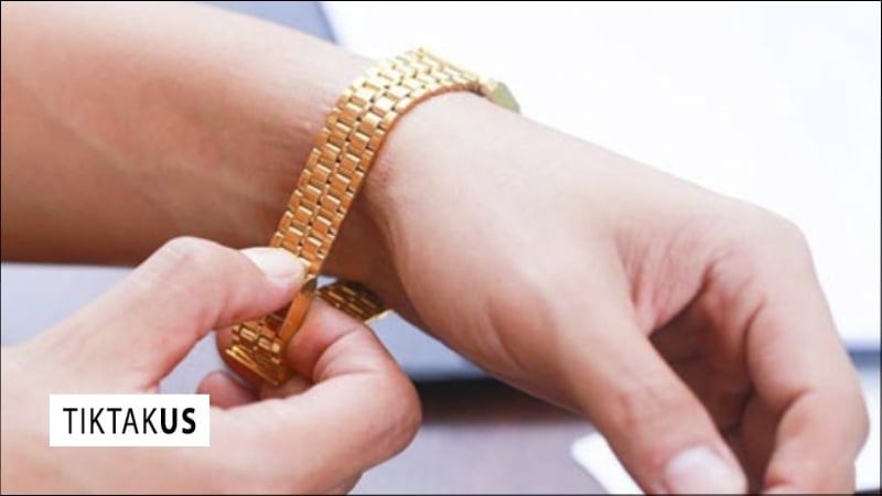 Biết cách mở chốt đồng hồ giúp bạn dễ dành thay đổi dây