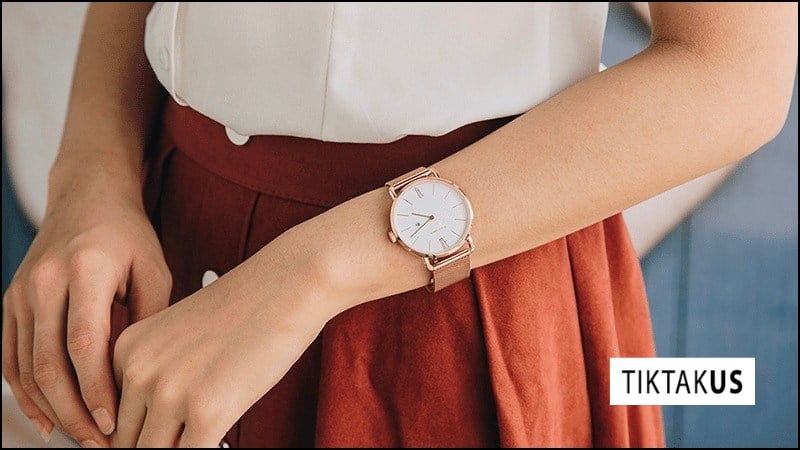 Với làn da vàng/trung tính