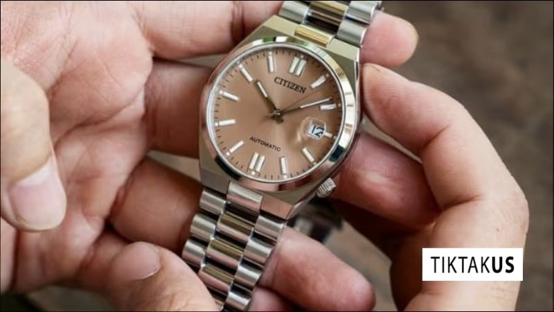 Chỉnh giờ cho đồng hồ Quartz và đồng hồ cơ Automatic