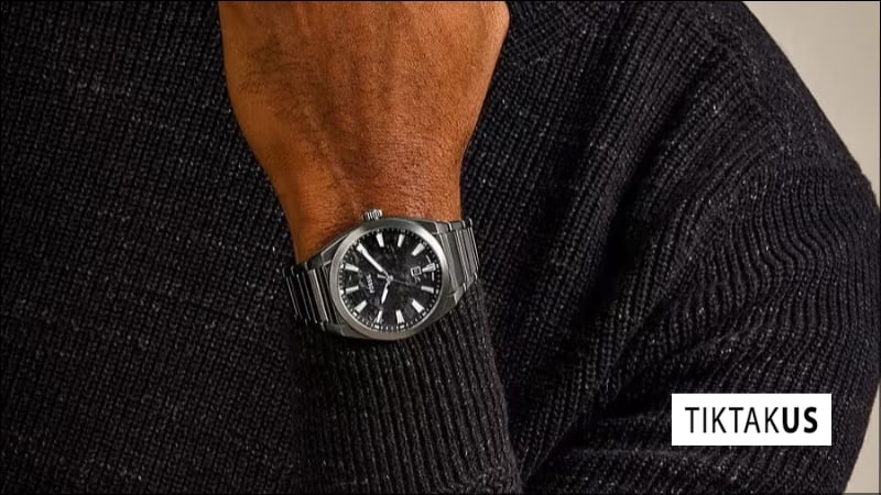 Màu vỏ và dây kim loại