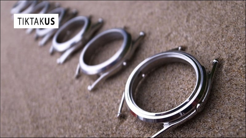 Bốn dấu hiệu nhận biết đồng hồ hợp kim và thép không gỉ