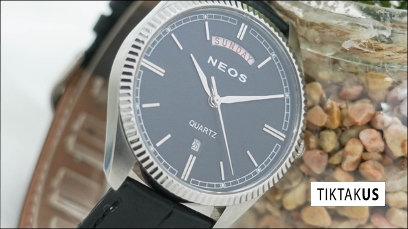 Cảm nhận chất liệu dây đeo