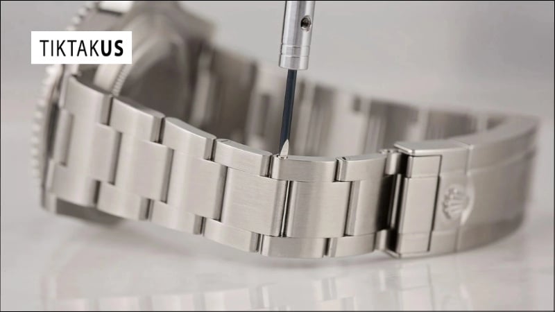 Cách tháo chốt mắt dây đồng hồ kim loại