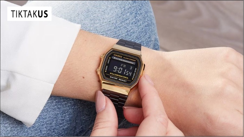 Cách chỉnh đồng hồ đeo tay khi di chuyển giữa Việt Nam và California