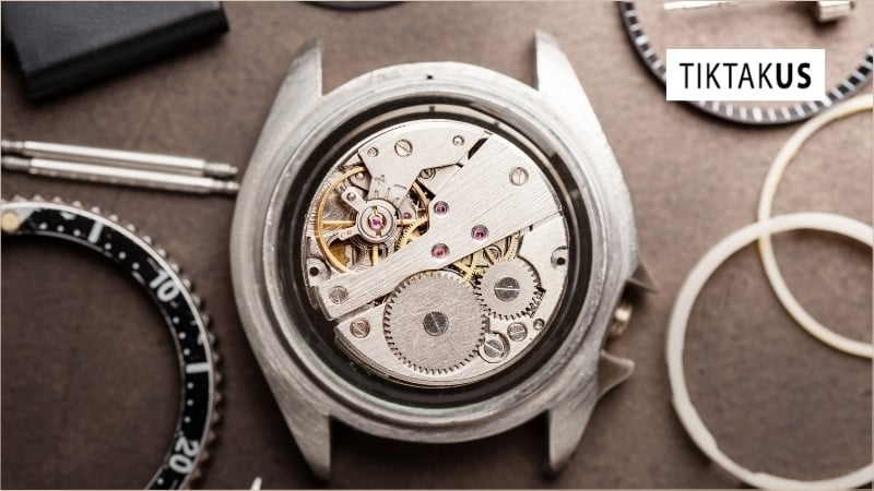 Nguyên nhân khiến đồng hồ cơ chạy nhanh hoặc chậm bất thường