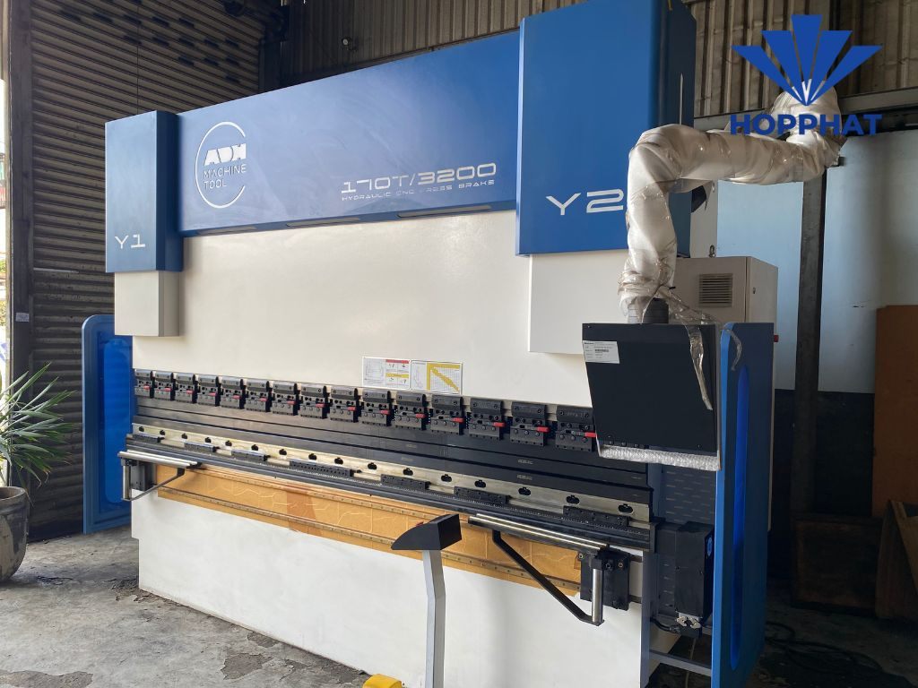Đã đến lúc mua máy chấn CNC