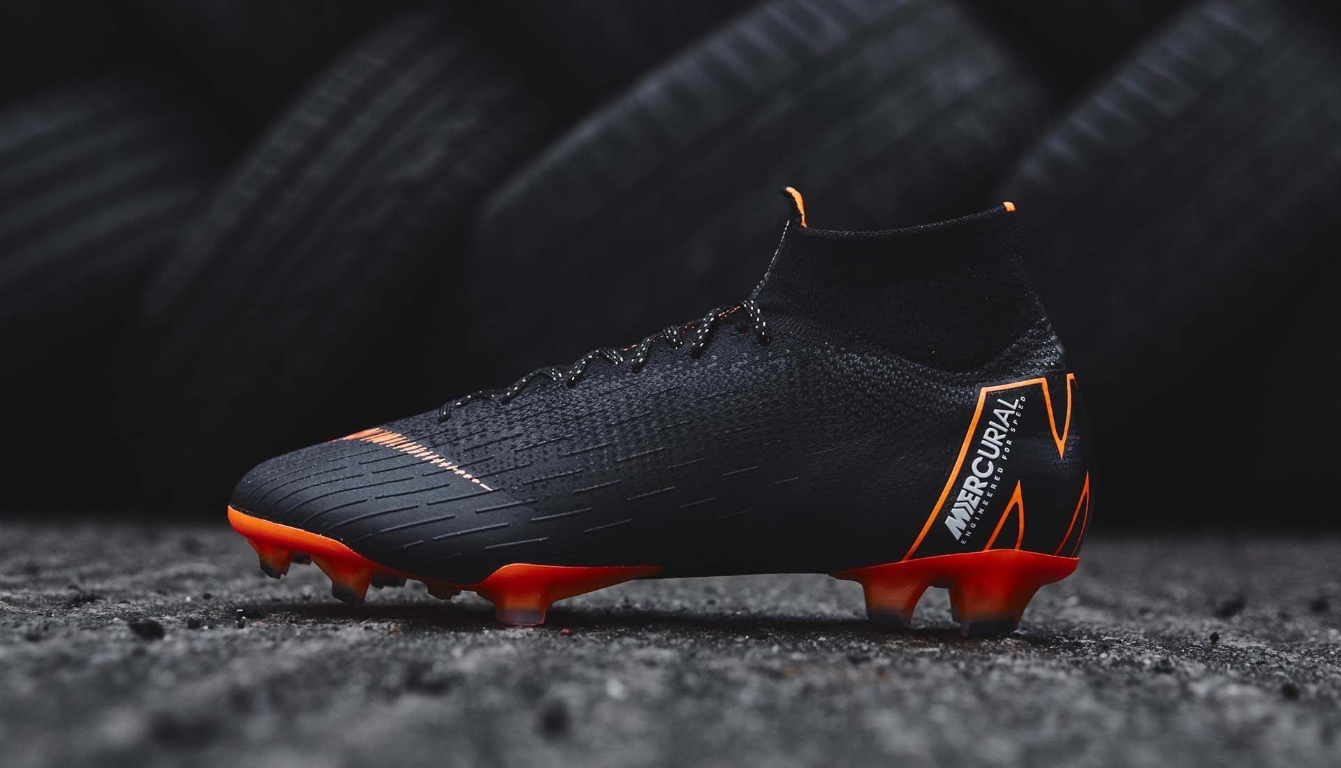 Nike Mercurial Vapor và Superfly: Đã đến lúc trả lại lối đi riêng?