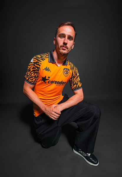 kit-set-hull-city-home-2