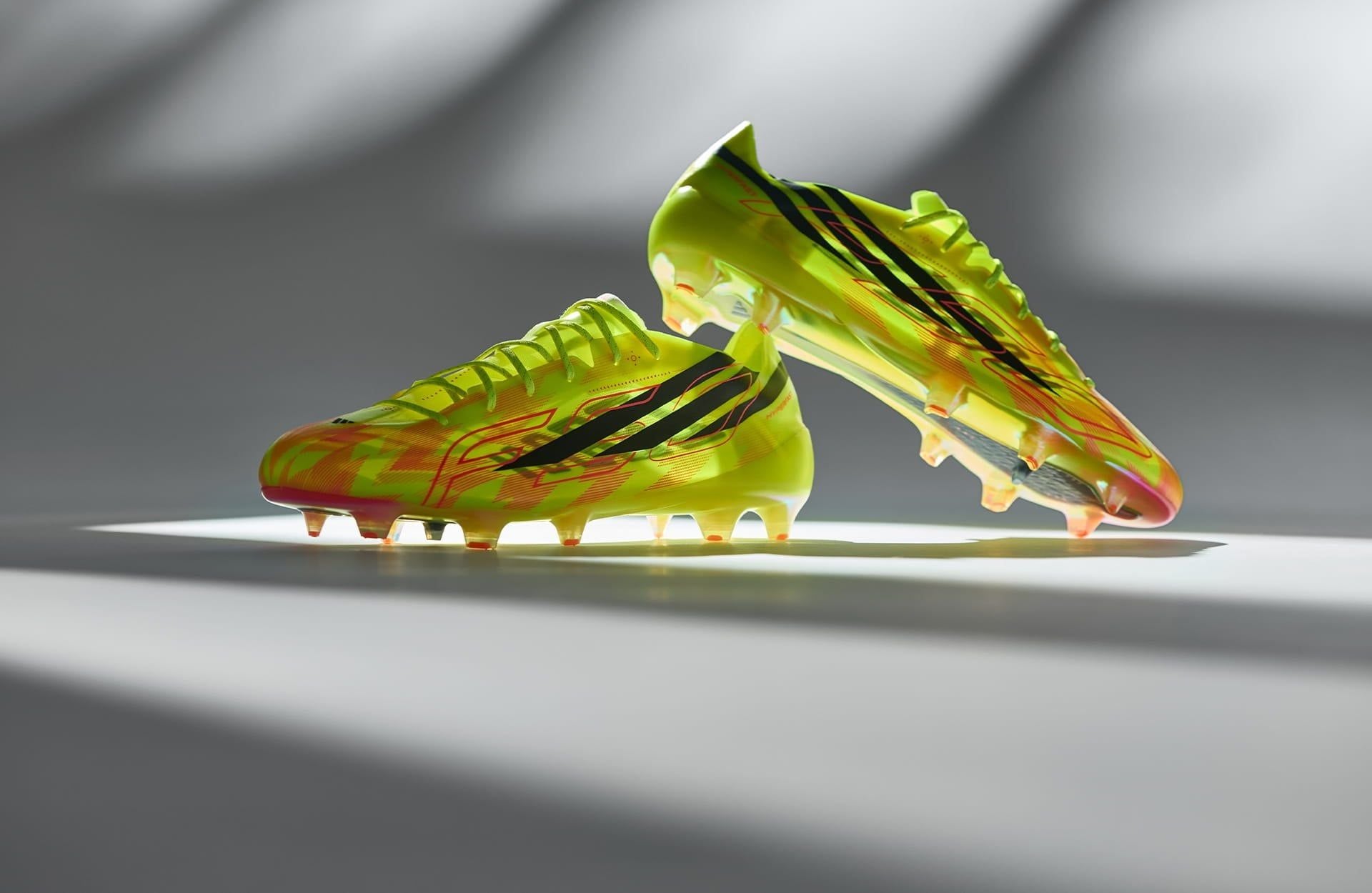 adidas ra mắt thế hệ F50 Hyperfast mới: Định nghĩa lại tốc độ siêu nhẹ