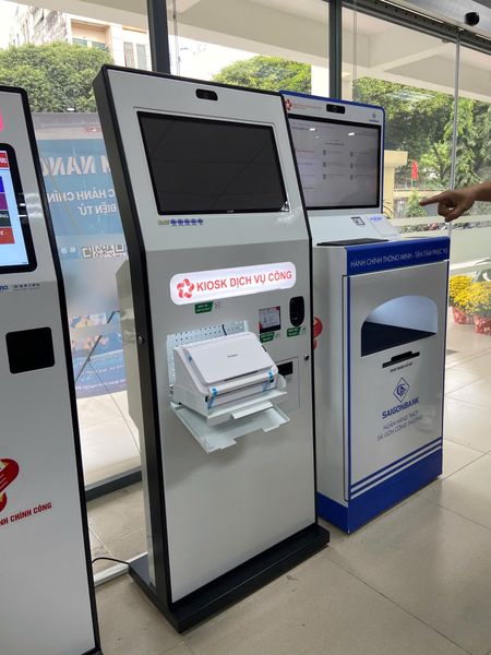 Triển khai hệ thống kiosk dịch vụ công TTHCC Thủ Đức