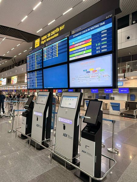 KIOSK TRA CỨU THÔNG TIN ĐƯỢC TRIỂN KHAI TẠI SÂN BAY