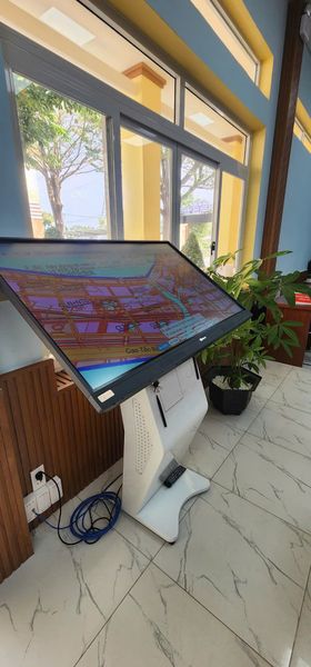 Triển khai kiosk chuyển đổi số tại UBND xã Bình Khánh