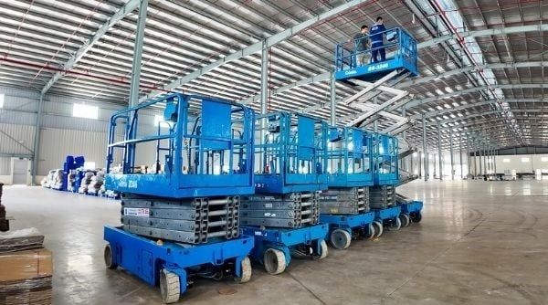 Hạng mục thường thuê xe nâng người tại KCN Châu Đức