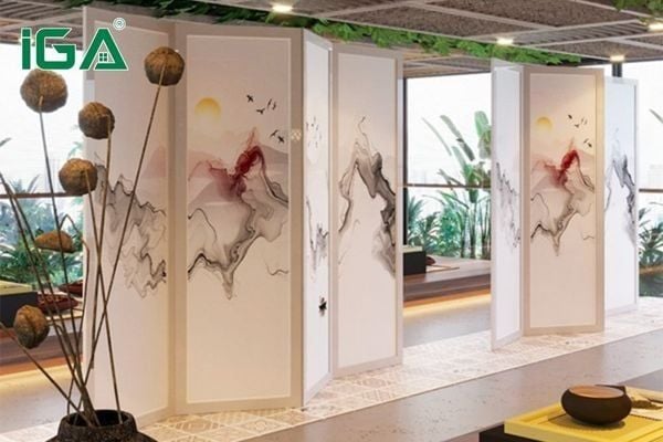 Kích thước bình phong không nên quá cao so với trần nhà