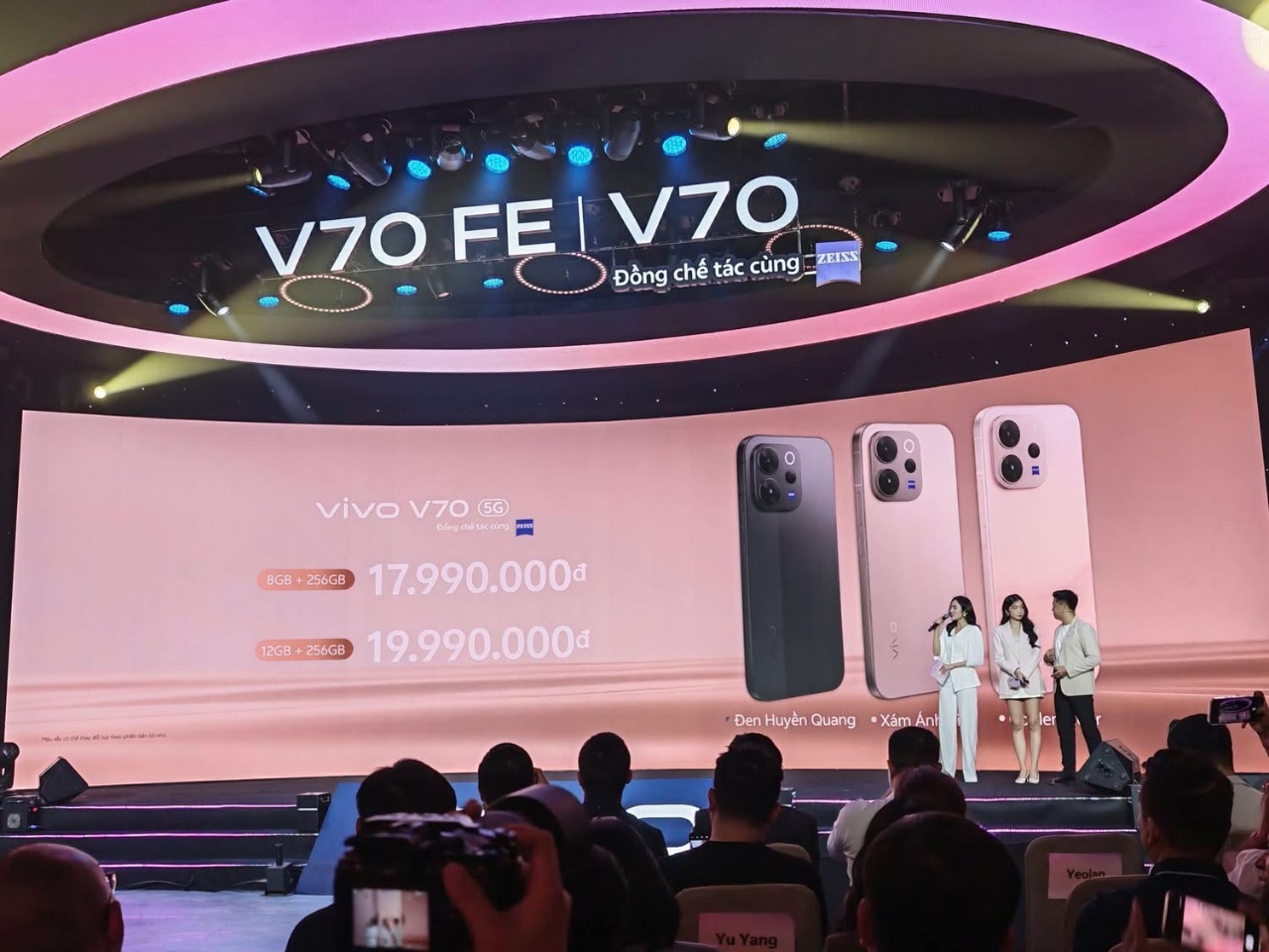 Mục sở thị smartphone siêu bền pin khủng bình ổn giá chính thức đá các thương hiệu OPPO VIVO HONOR ra chuồng gà - mucsothi.com.vn