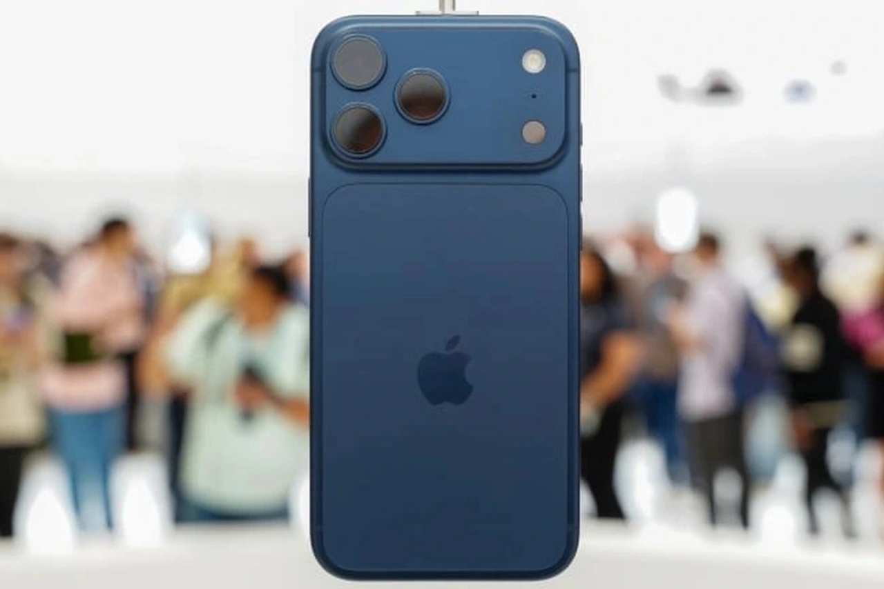 Mực sở thị iPhone 17 giúp Apple đạt kỷ lục doanh thu - mucsothi.com.vn