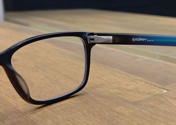 bản lề gọng kính